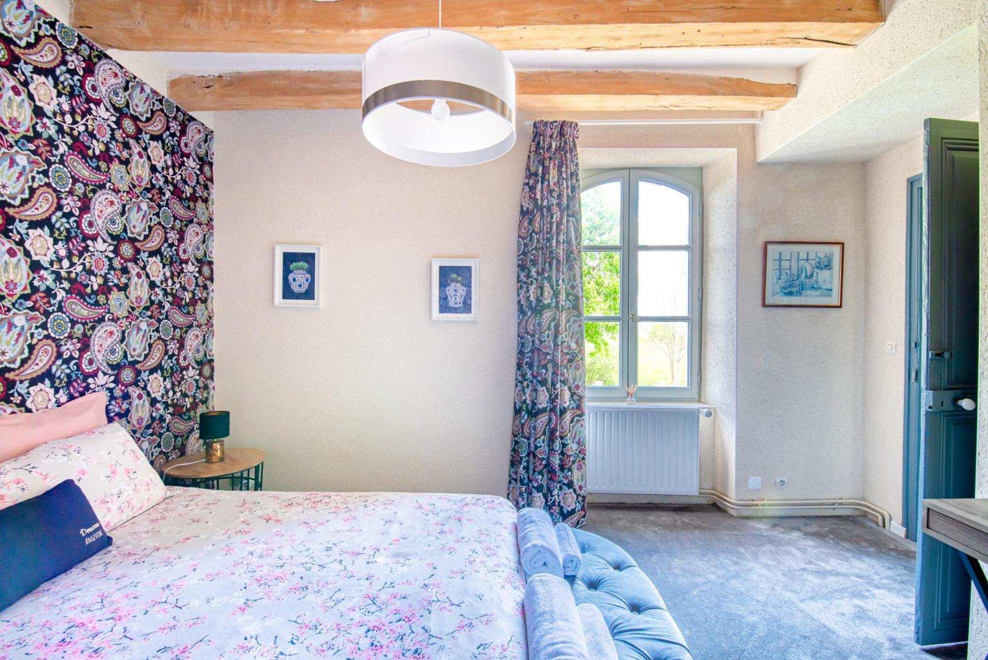 La Fontaine Du Mont Hotel Murs-Erigne Ngoại thất bức ảnh